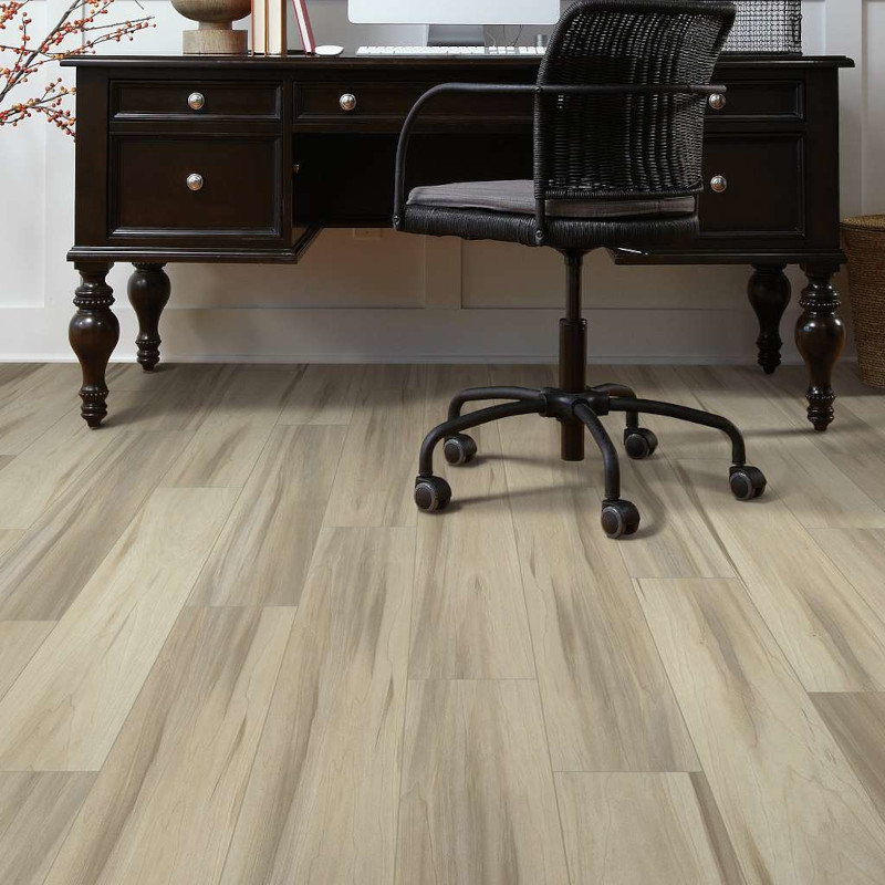 Distinction Plus - Natural Maple