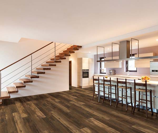 COREtec Plus XL - Montrose Oak
