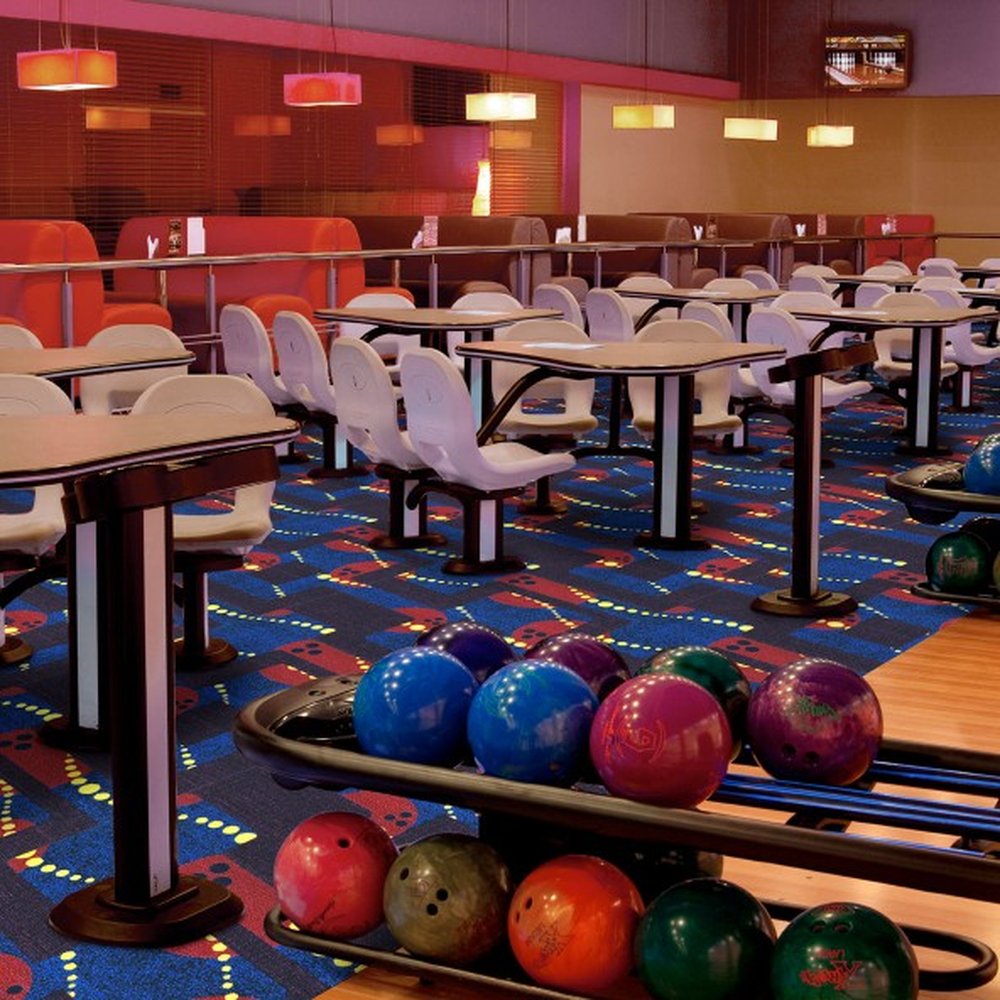 Ten Pins Carpet Tile - Standard
