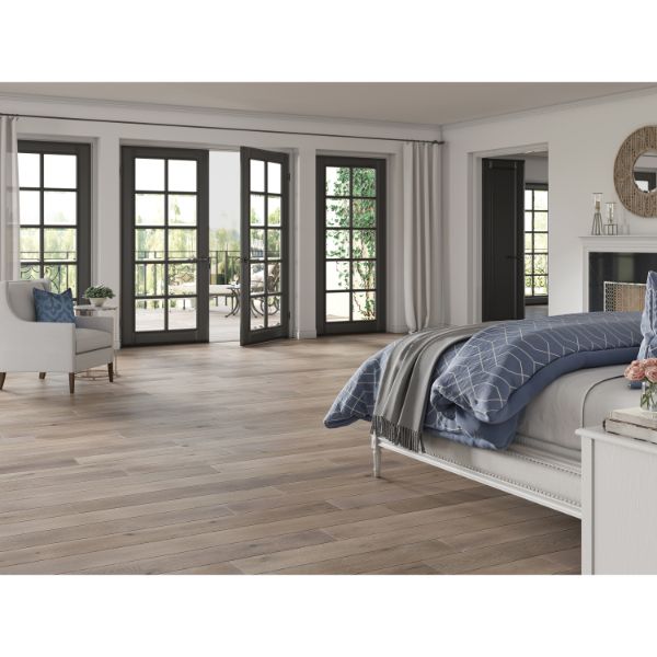 Timberbrushed Silver - Barnacle Gray