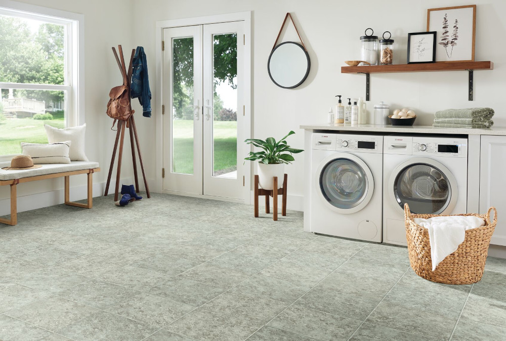 Modern Comfort Silver Whispering Stone